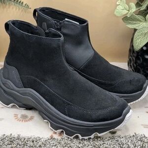 New SOREL Kinetic Breakthru Acadia Waterproof Sneaker Booties Women's Size 11